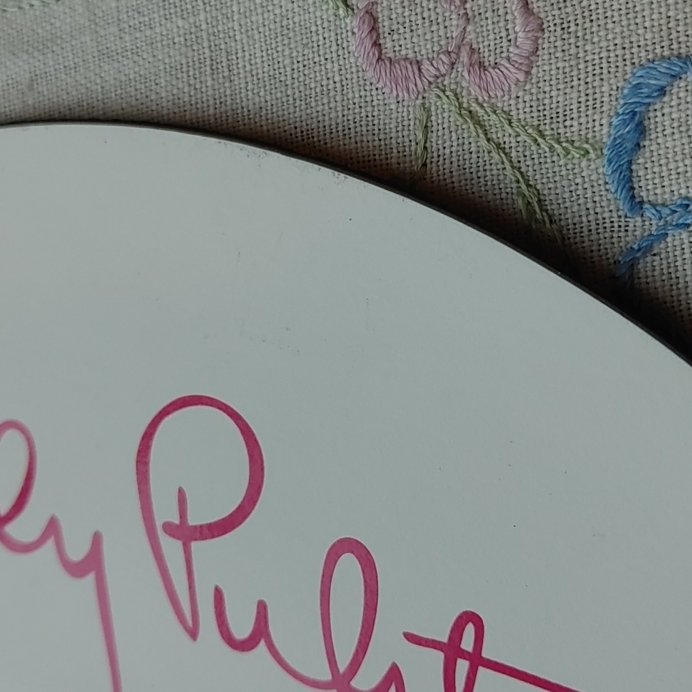 Lilly Pulitzer Car Magnet - Picture 9 of 12